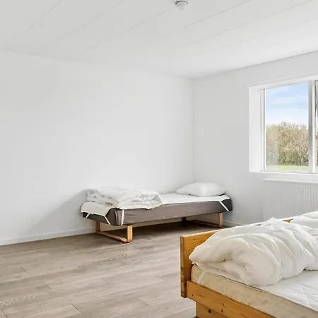 4 Bedroom In Harboore