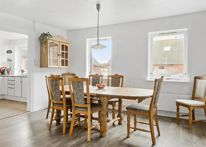 Casa de Férias 4 Bedroom In Harboore *