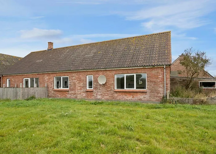 4 Bedroom In Harboore *